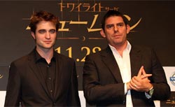 Pattinson e Weitz